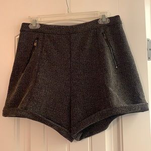 hollister shorts. size large